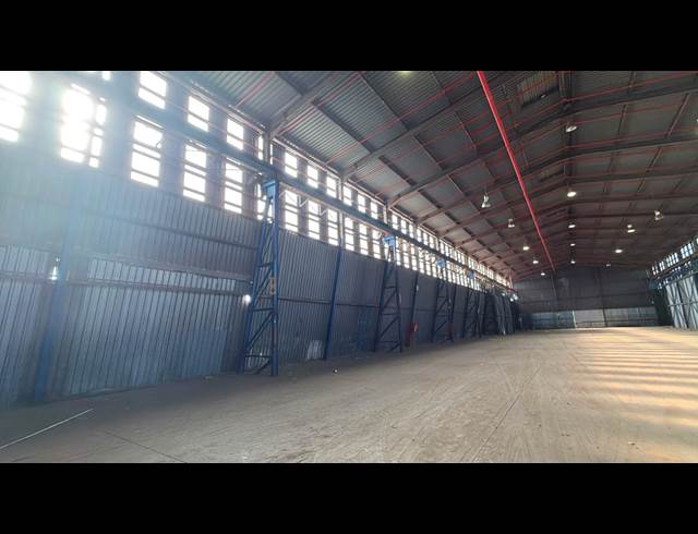 14,150M² WAREHOUSE TO LET IN TUNNEY